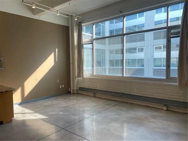 Photo - 700 N Washington Ave Unit 515