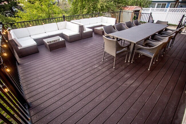 Photo - 931 Green Oaks Dr Unidad Upstairs