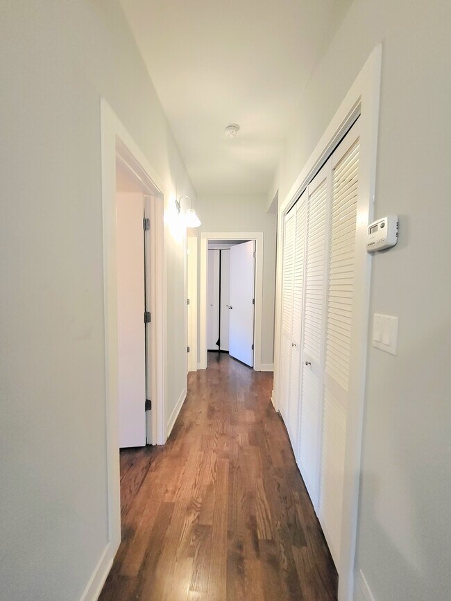 Photo - 1201 W Addison St Unidad 3