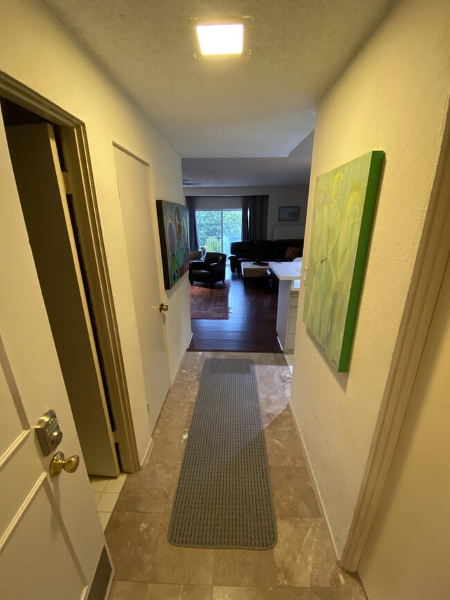 Photo - 2005 Costa Del Mar Rd