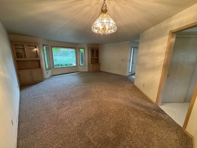 Photo - Spacious Single-level Home in Newer Milwau...