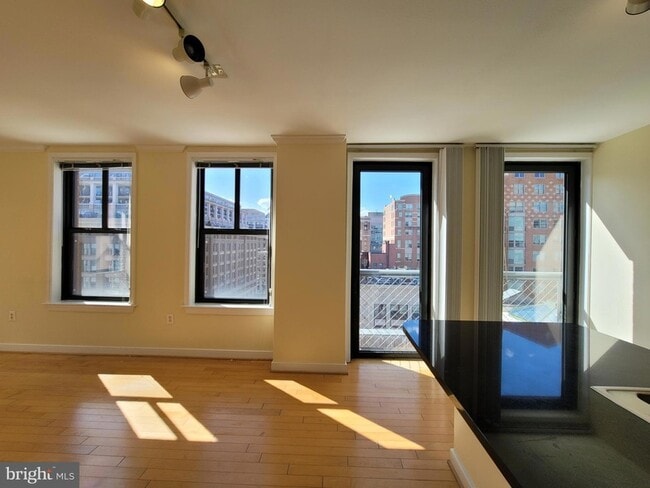 Photo - 631 D St NW Unit 733