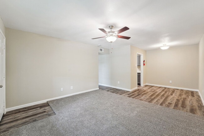 Photo - The Grove at Pinemont