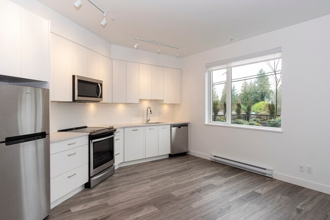 1 Bedroom Loft Apartment