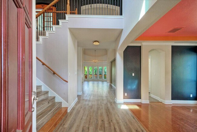 Photo - 3912 Coopers Hawk Cove