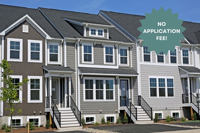 Pet-Friendly Glenbrook Townhome Near Croze... - Pet-Friendly Glenbrook Townhome Near Croze...