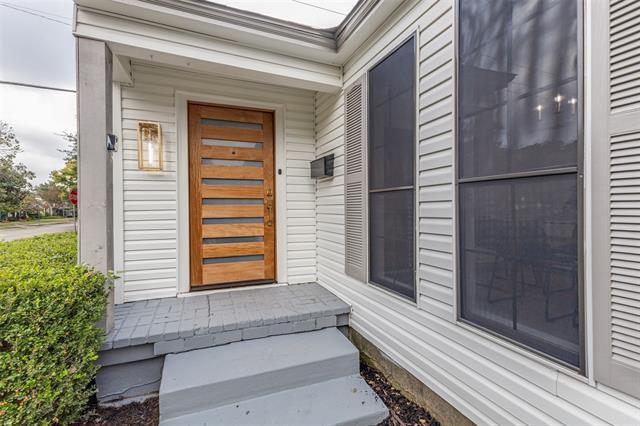 Photo - 5848 Kenwood Ave