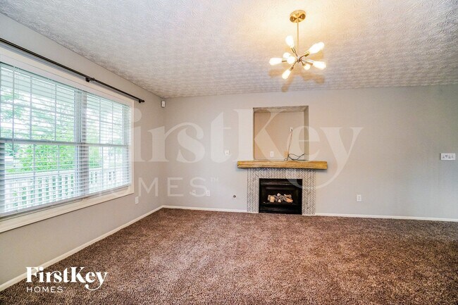 Photo - 2973 Seeger St