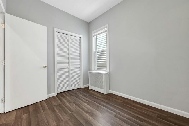 Photo - 2506 West St Unit 2