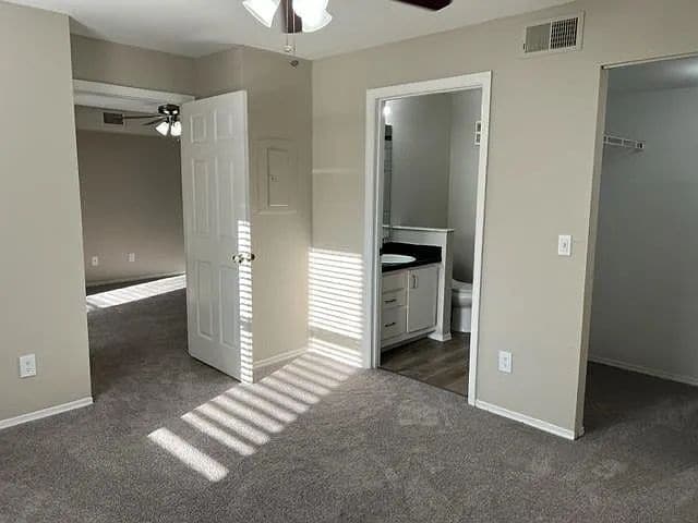 Photo - 831 Camargo Way Unit 207