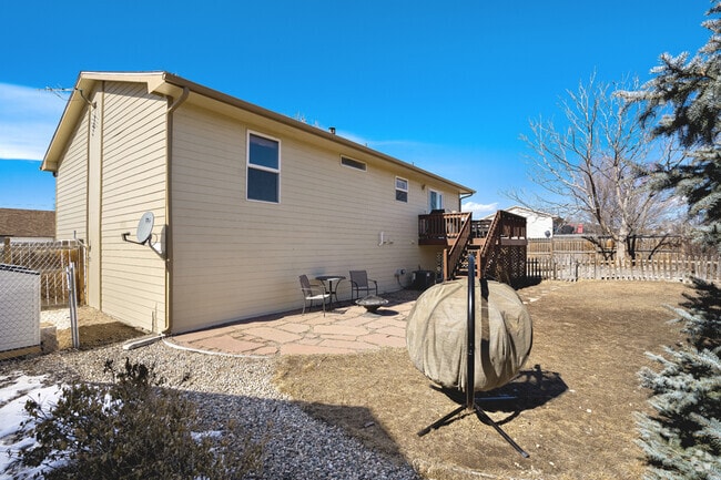 Building Photo - 500 Broadview Dr Rental