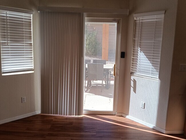 Photo - 3 Bedroom, 2.5 Bathroom Home! Schedule a Showing Today!