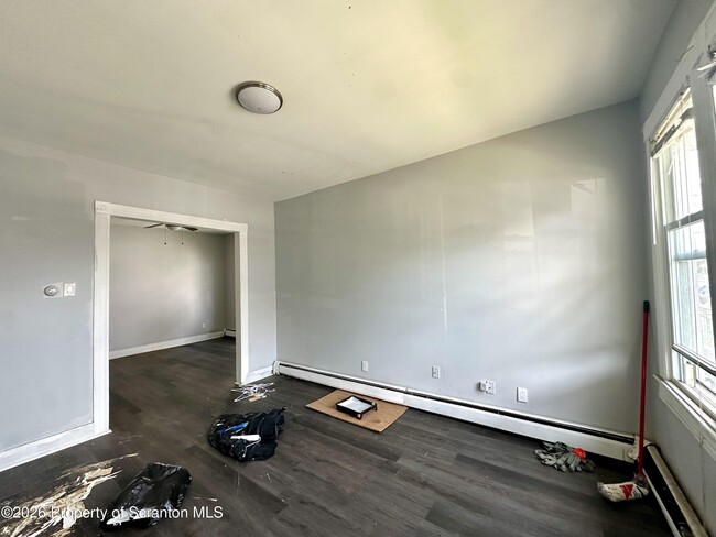 1031 Diamond Ave