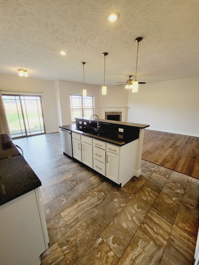 Photo - Bent Tree Subdivision - 4 Bedrooms w/ 3 Car Garage