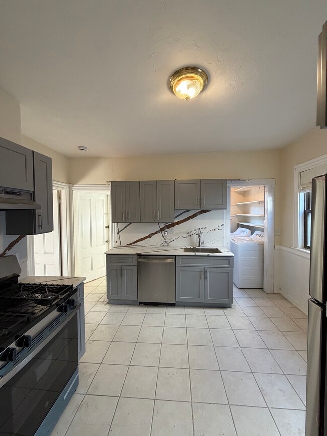 Photo - 17 Cushman Rd