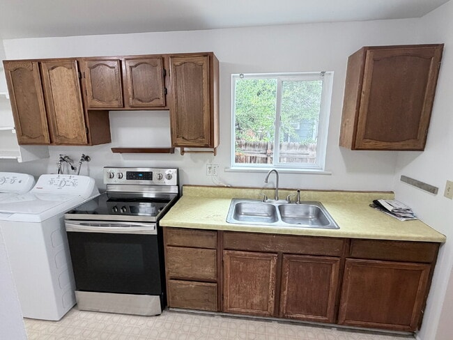 Photo - "Charming 2-Bed, 2-Bath Single Family Home in Boulder!"