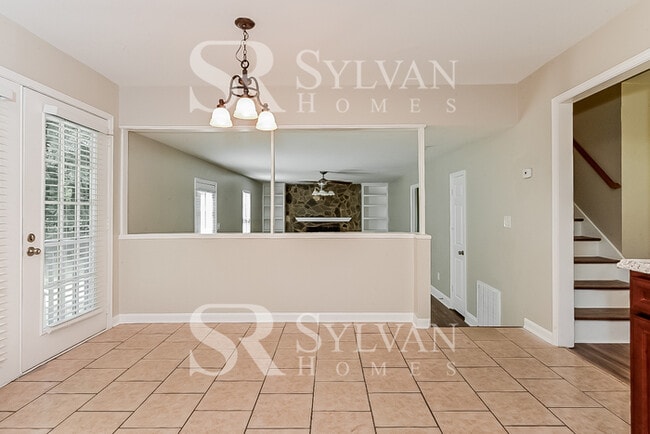 Photo - Come and view this 3 bedroom, 2.5 bathroom home