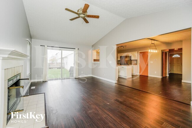 Photo - 1896 Berwick Ct