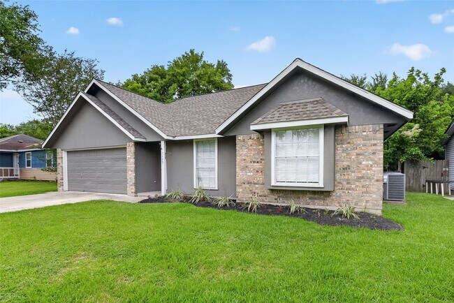 Photo - 7429 Elbridge Ln
