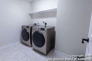 Photo - 177 Bahama Woodstar