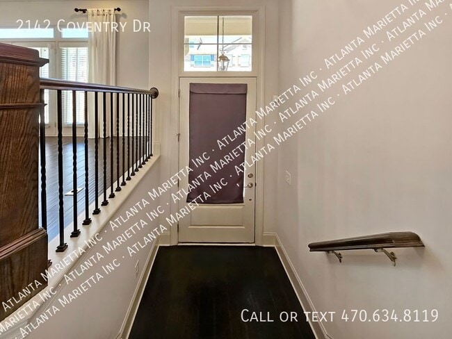 Photo - 2142 Coventry Dr