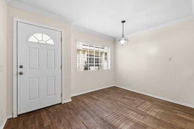 Photo - 908 S Shenandoah St