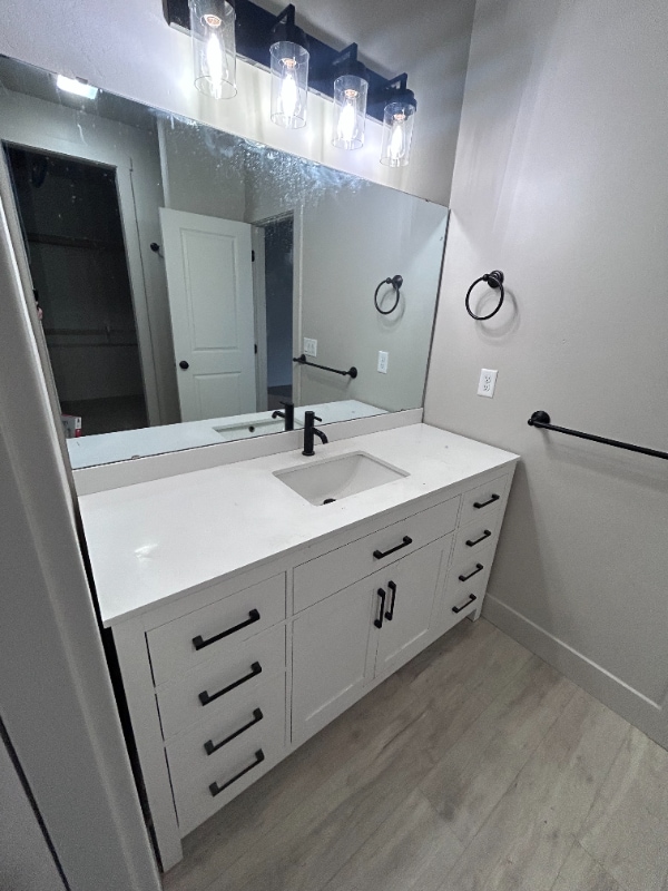 Photo - 106 Centennial Ct