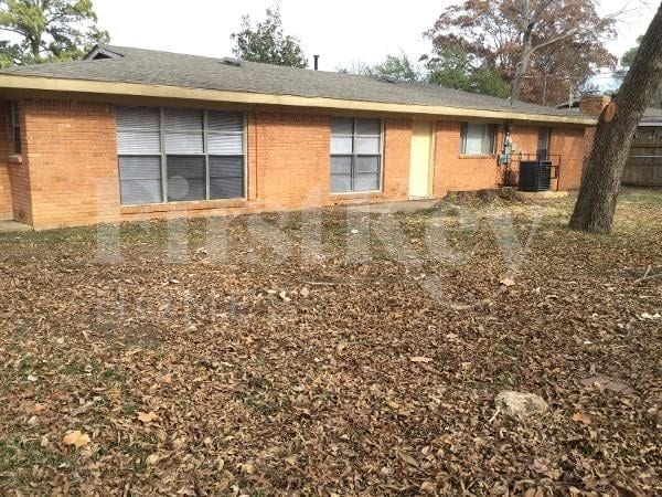 Photo - 7000 Meadowbrook Dr