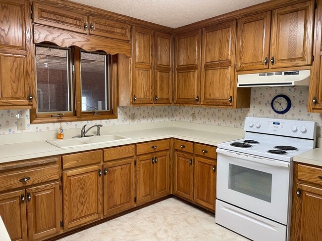 Photo - Three Bedroom Brick Ranch in Terrell with views of Lake Norman