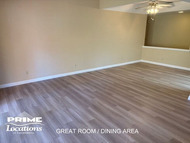 Photo - Updated Roseville 2 bedroom 2 bath Gem