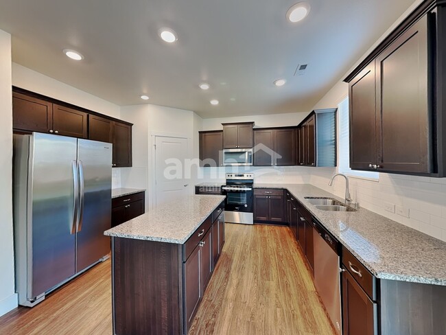 Photo - 6917 35th Pl NE