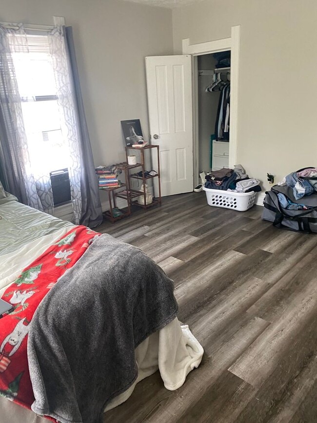 Photo - Two Bedroom One Bath Upper Unit in Duplex