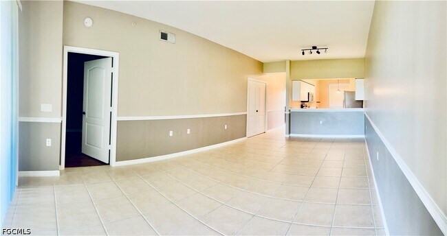 Photo - 21350 Lancaster Run Unit 1418