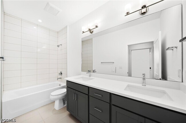 Photo - 13104 Georges Cay Pl