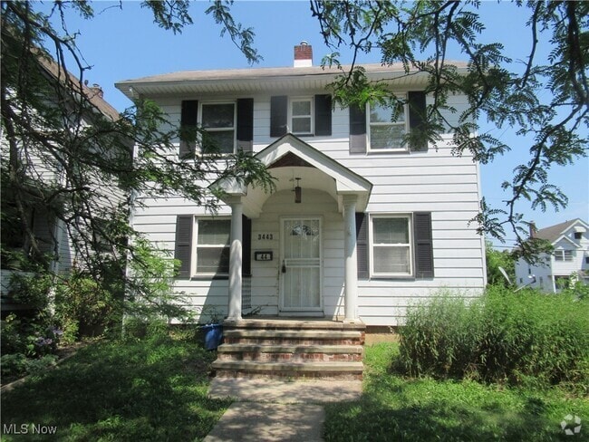 Building Photo - 3443 W 120th St Rental