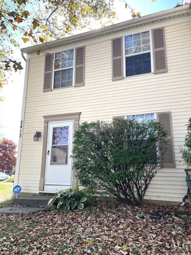 Photo - 2413 Edmonton Rd
