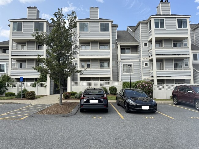 Photo - 200 Falls Blvd Condo Unit G302