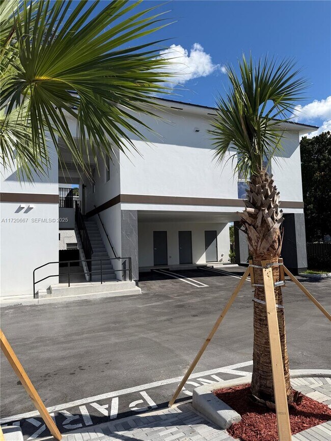 Photo - 210 SE 10th St Unidad A