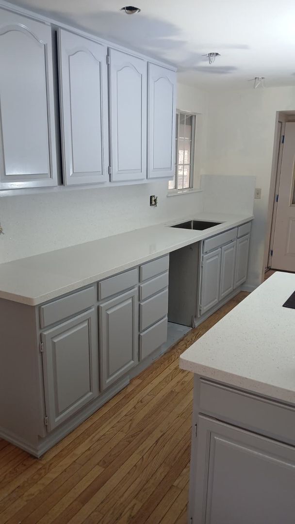 Photo - Beautifully Remodeled 3bd Single Story House With Bonus Room!