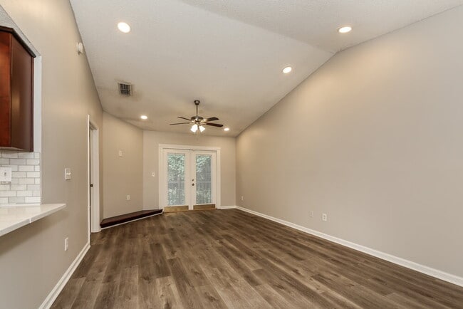 Photo - 7862 Aquarius Cir S