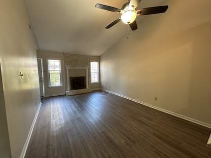 Photo - Nice 2 Bedroom, 2 Bath Duplex-116 Pine Crest Drive