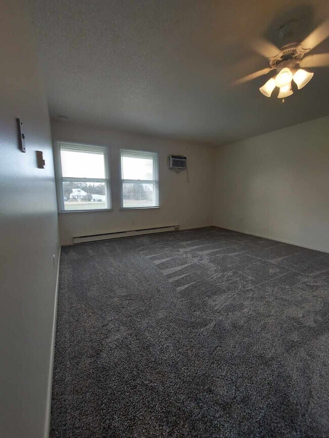 Photo - 530 Korb St Apartments Unit 101