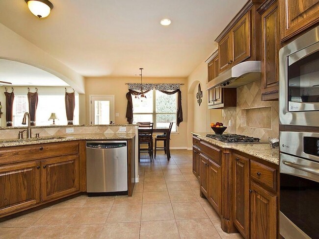 Photo - 271 Longmont Ln