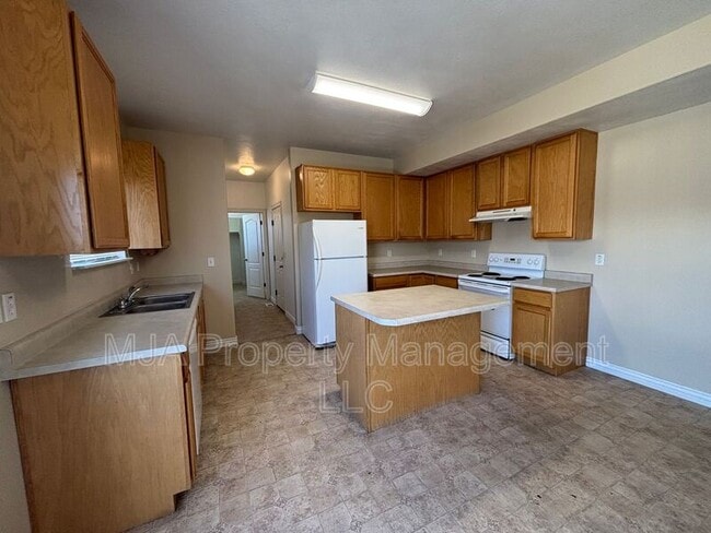 Photo - 31 Kintail St