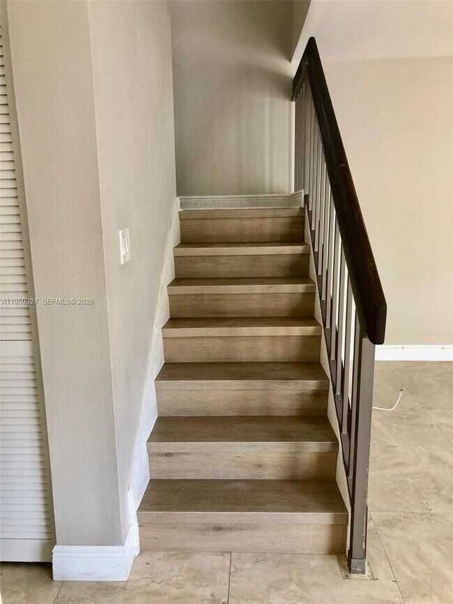 Photo - 4708 SW 67th Ave