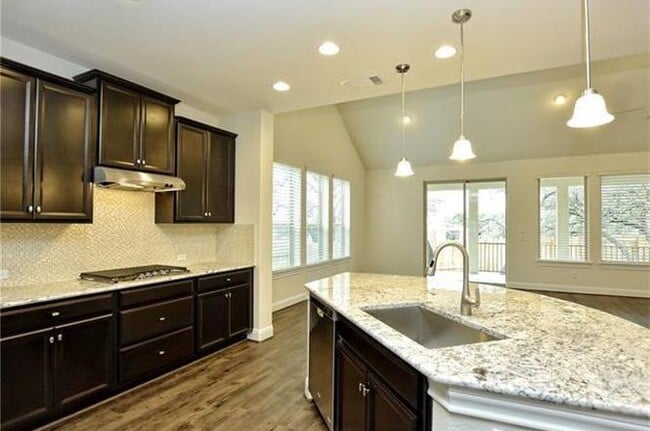 Photo - 15821 Cinca Terra Dr