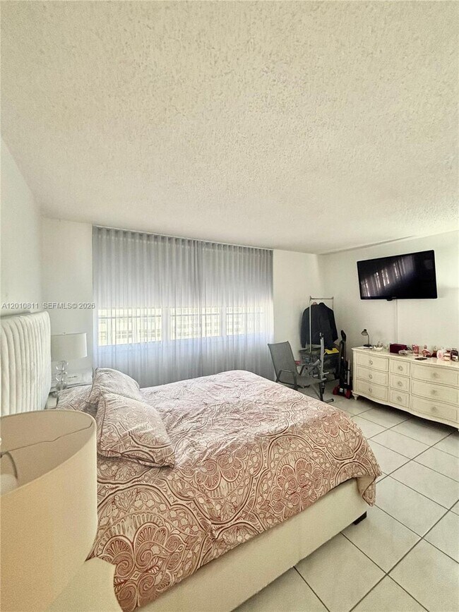 Photo - 999 Brickell Bay Dr Unidad 1905