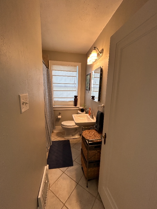 Photo - 303 N Russell Ave