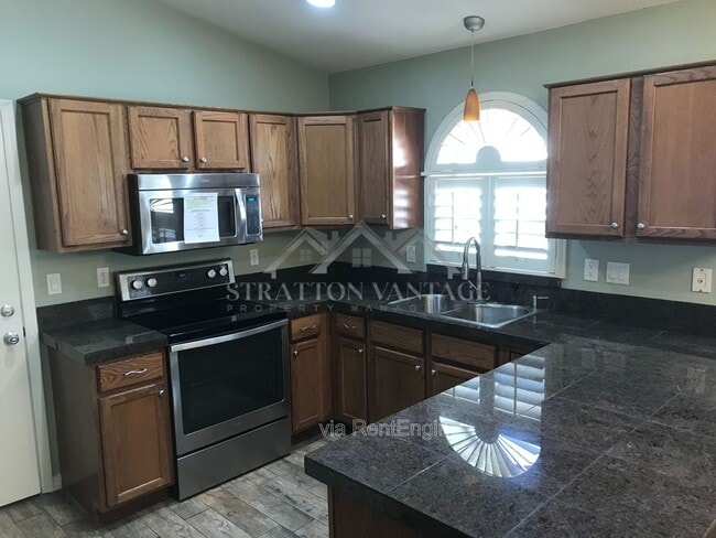 Photo - 42006 W Anne Ln