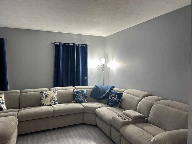 Photo - 9221 Westwood Dr